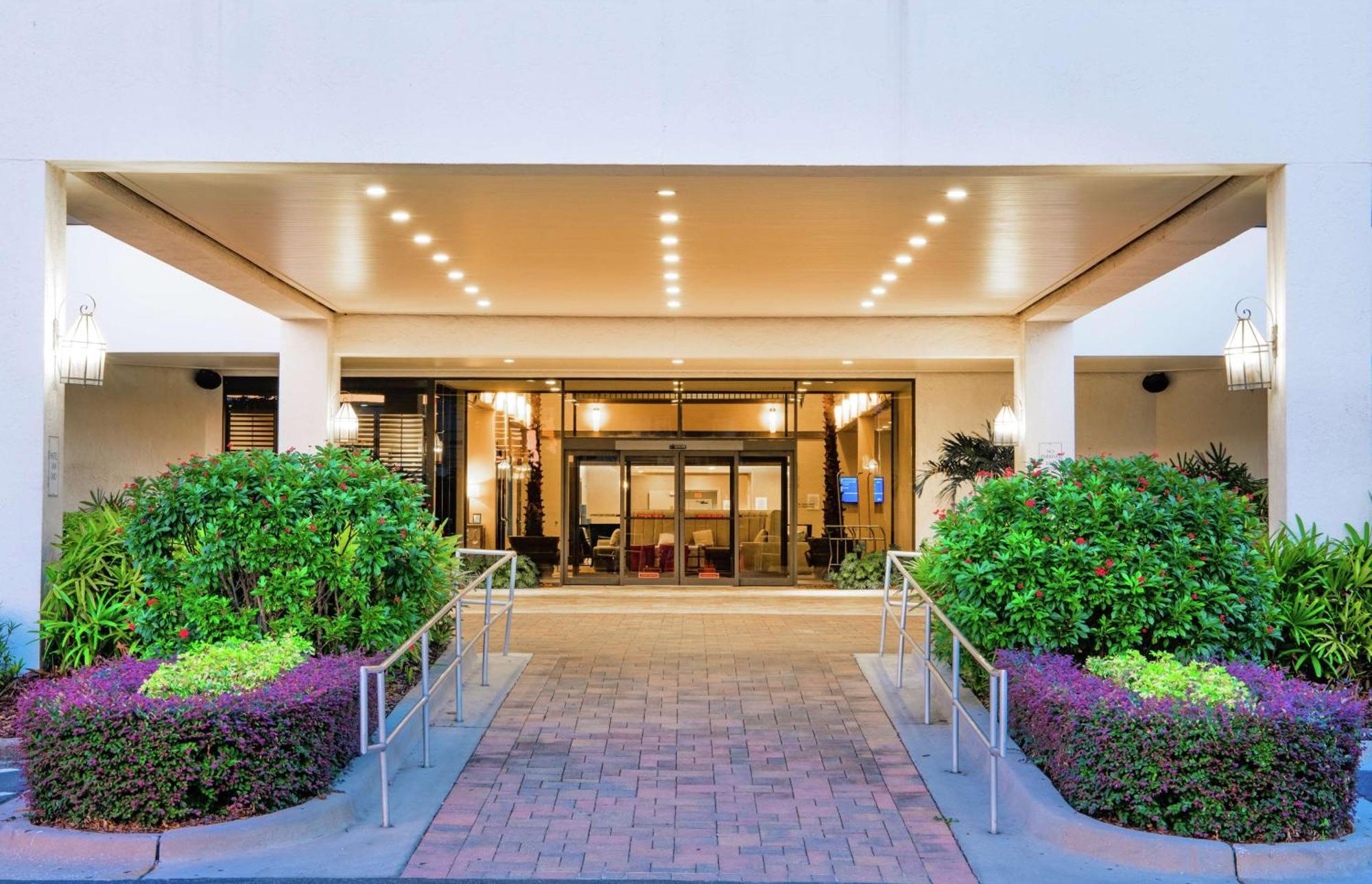 Hilton Tampa Airport Westshore Hotel Exterior foto